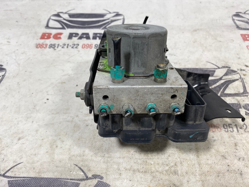 Блок ABS Nissan Rogue 2013-2020 T32 QR25 2.5 476605HA0A Б/У
