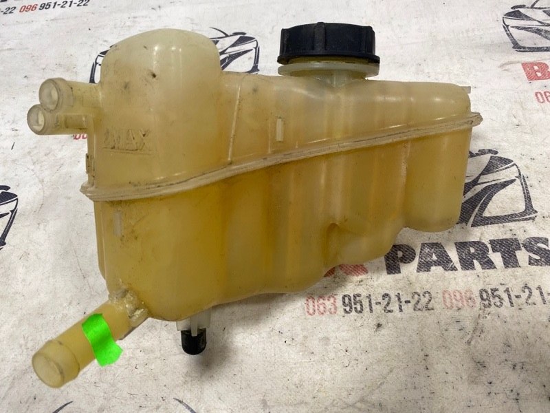 Бачок расширительный Ford Fusion