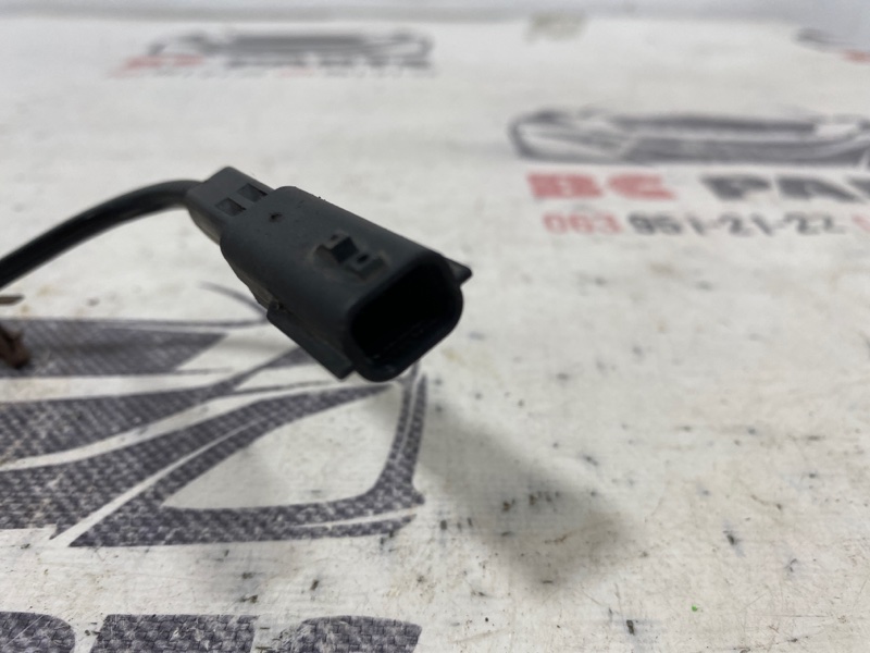 Датчик ABS задний Nissan Rogue