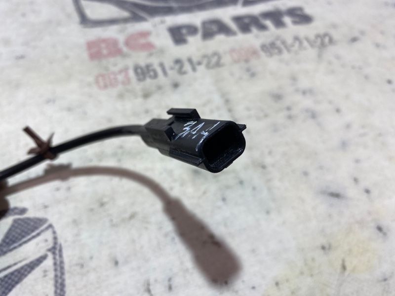 Датчик ABS задний правый Rogue 2013-2020 T32