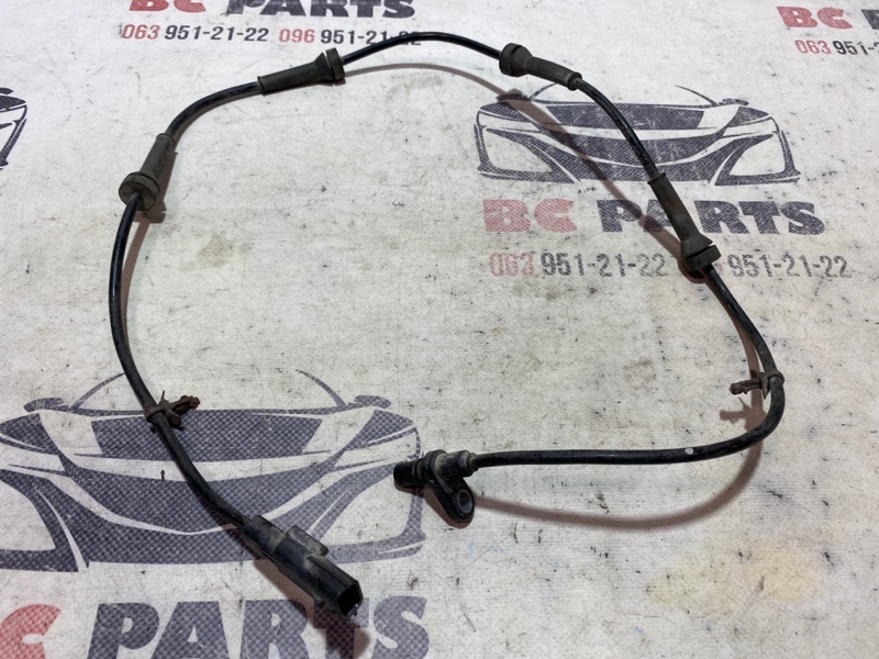 Датчик ABS задний правый Rogue 2013-2020 T32