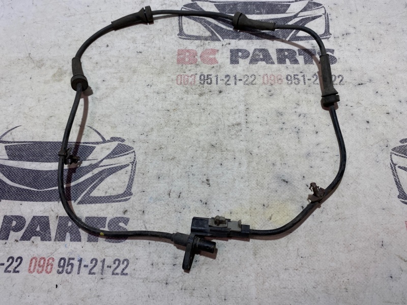 Датчик ABS задний правый Nissan Rogue 2013-2020 T32 47900-4BA0A Б/У