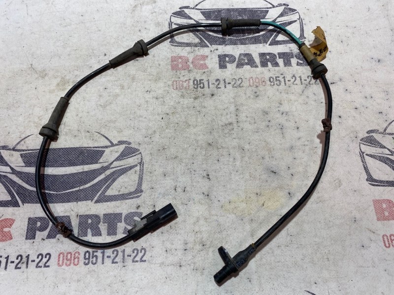 Датчик ABS задний правый Nissan Rogue T32