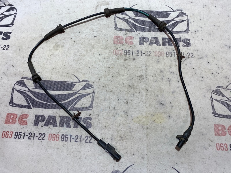 Датчик ABS задний правый Nissan Rogue 2013-2020 T32 47900-4CB2A Б/У