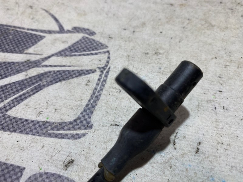 Датчик ABS задний правый Rogue 2013-2020 T32