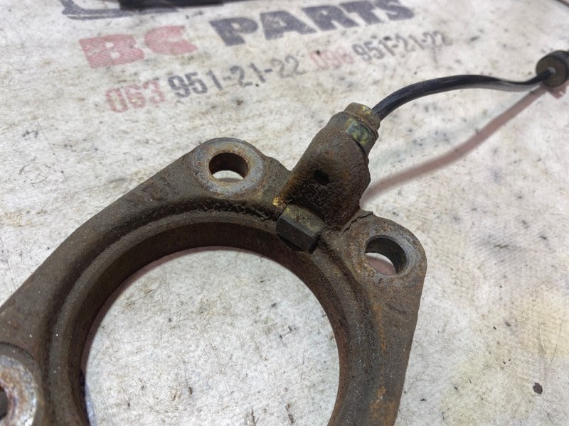 Датчик ABS задний правый Nissan Rogue T32