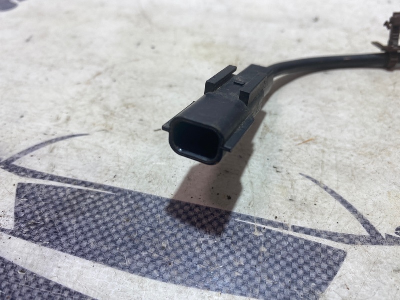 Датчик ABS задний правый Rogue 2013-2020 T32