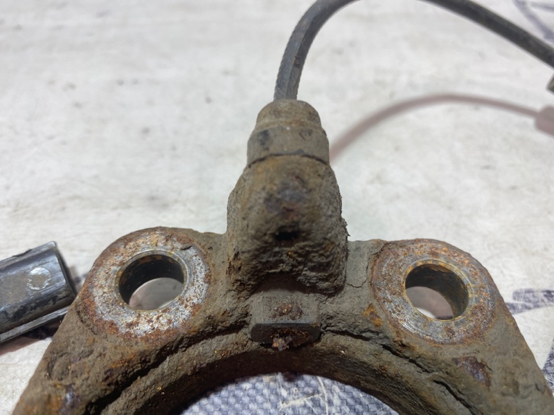 Датчик ABS задний Rogue 2013-2020 T32