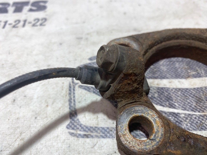 Датчик ABS задний левый Nissan Rogue T32