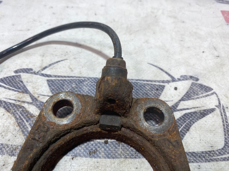 Датчик ABS задний правый Rogue 2013-2020 T32