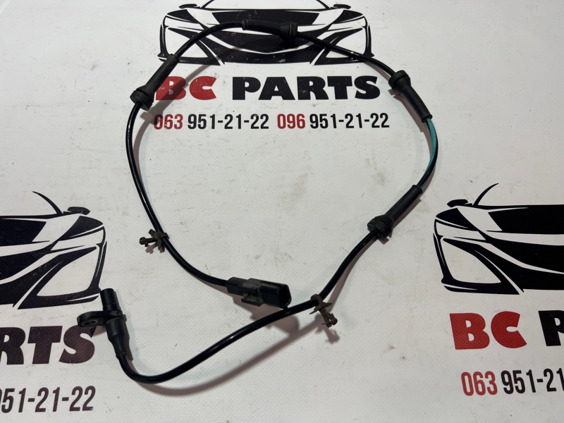 Датчик ABS задний правый Nissan Rogue 2013-2020 T32 QR25 2.5 47900-4CB2A Б/У
