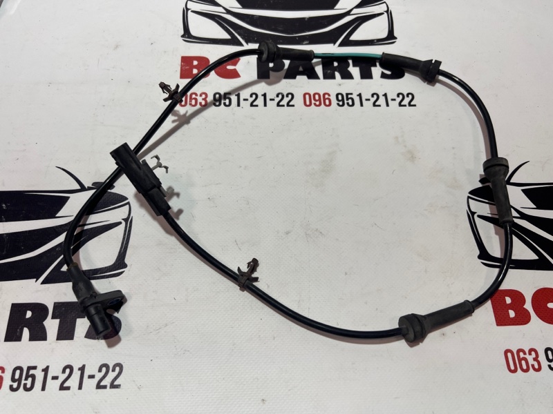 Датчик ABS задний правый Nissan Rogue 2013-2020 T32 QR25 2.5 47900-4CB2A Б/У