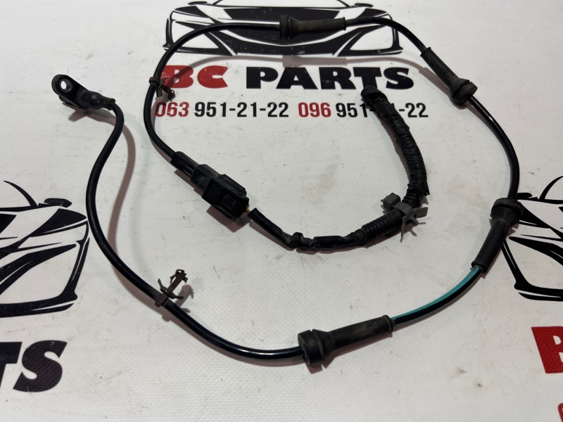 Датчик ABS задний правый Nissan Rogue 2013-2020 T32 QR25 2.5 47900-4CB2A Б/У