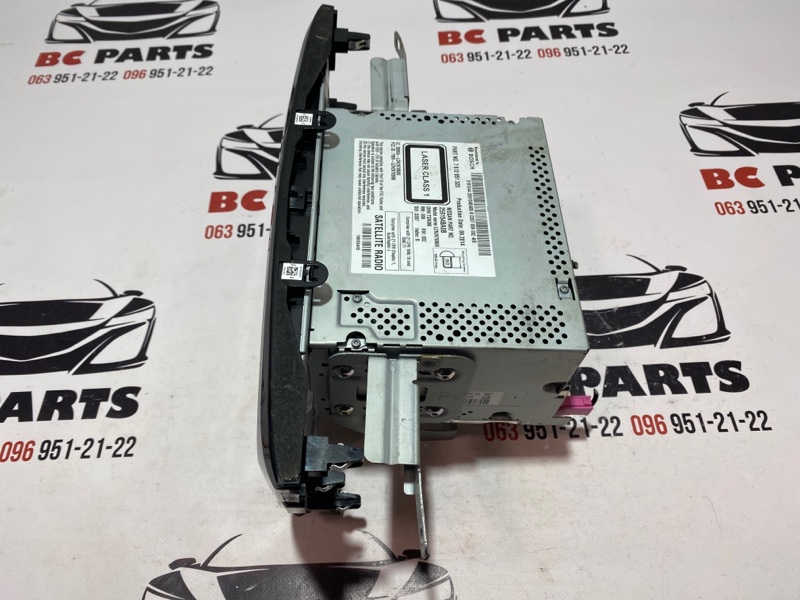 Магнитола Rogue 2013-2018 T32