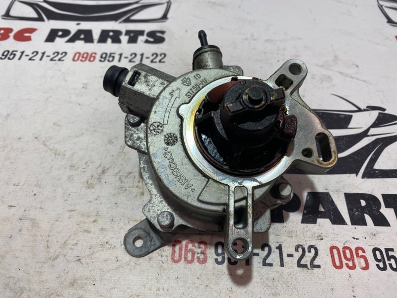 Вакуумный насос Ford Fusion 2012-2020 1.5 DS7G-2A451-CA Б/У