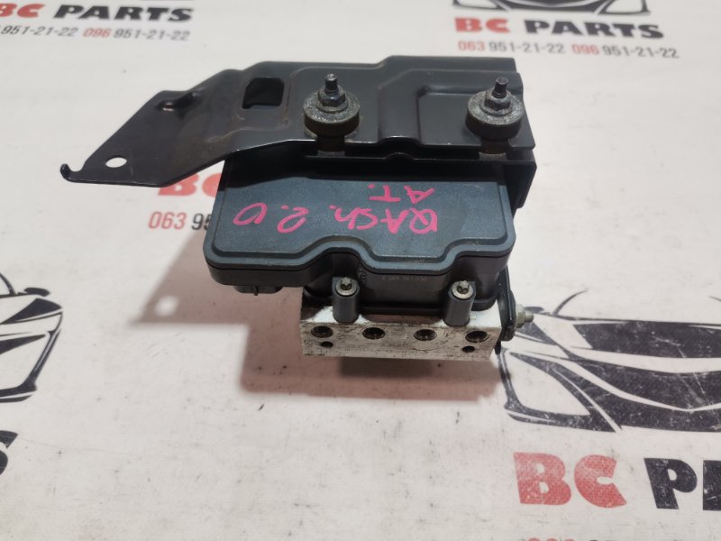 Блок ABS Nissan qashqai 2013-2020 J11 2.0 476604EG1A Б/У