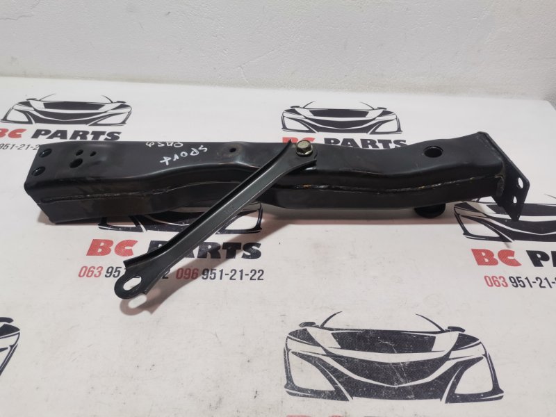 Кронштейн подрамника передний Nissan qashqai 2013-2020 J11 544114EA0B Б/У