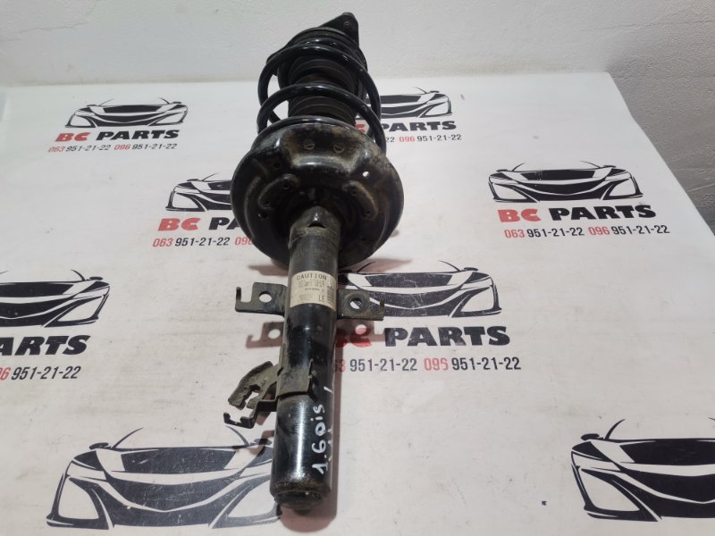 Стойка подвески передняя левая Nissan qashqai 2013-2020 J11 54303HV01A Б/У