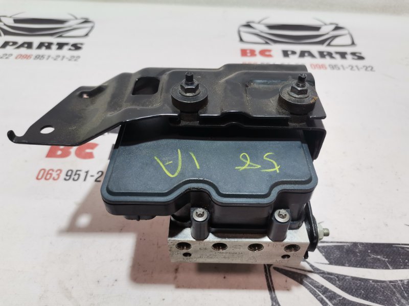 Блок ABS Nissan Rogue Sport 2017-2021 J11 MR 20 476606MA2A Б/У