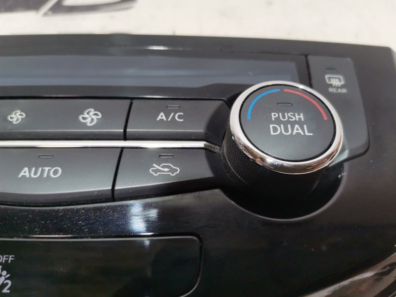 Блок управления климат-контролем Nissan Rogue T32 QR25 2.5