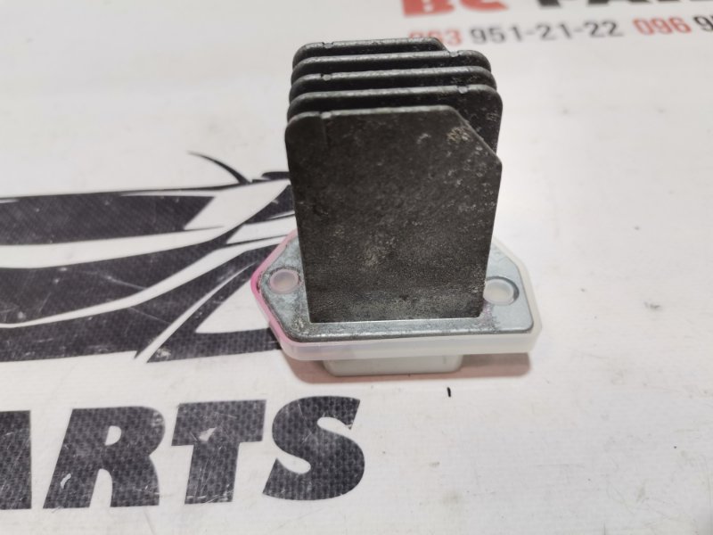 Резистор печки Nissan Rogue 2013-2020 T32 QR25 2.5 277614BA0A Б/У