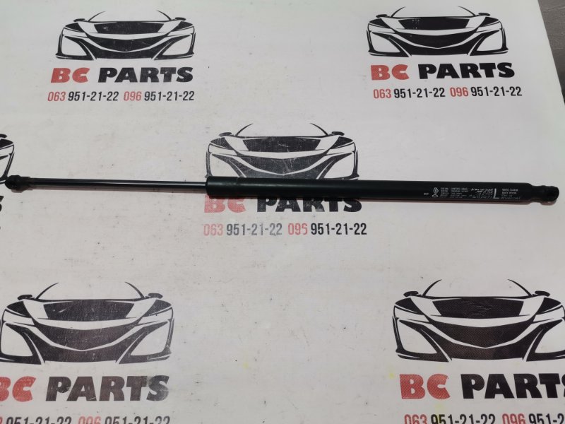 Амортизатор крышки багажника левый Rogue 2013-2020 T32 QR25 2.5