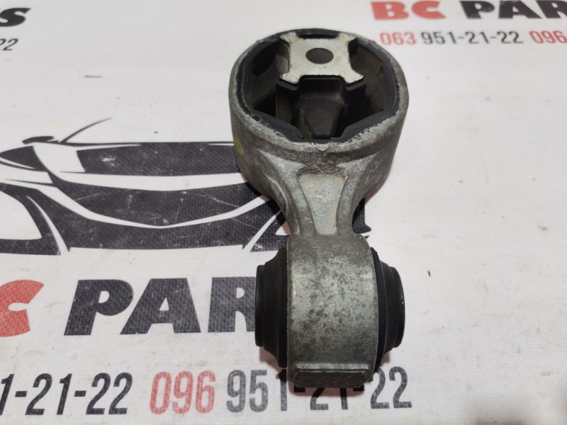 Подушка двигателя правая Nissan Rogue 2013-2020 T32 QR25 2.5 11350 4BA0A Б/У