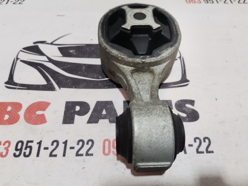 Подушка двигателя правая Nissan Rogue 2013-2020 T32 QR25 2.5 11350 4BA0A Б/У