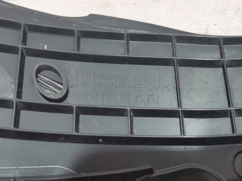 Уголок жабо правый Rogue 2020 T33 2.5