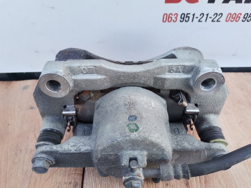 Суппорт тормозной передний левый Rogue 2020 T33 2.5