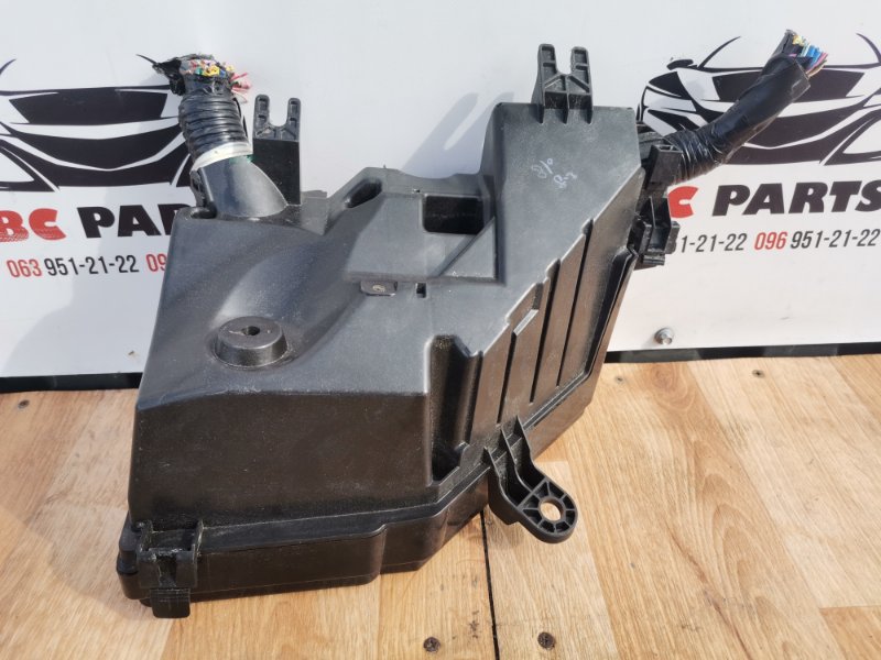 Корпус блока предохранителей Rogue 2020 T33 2.5