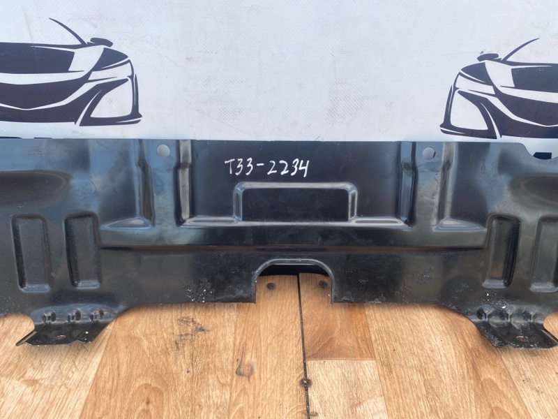 Крепление бампера заднее Nissan Rogue 2020 T33 2.5 747986RR0H