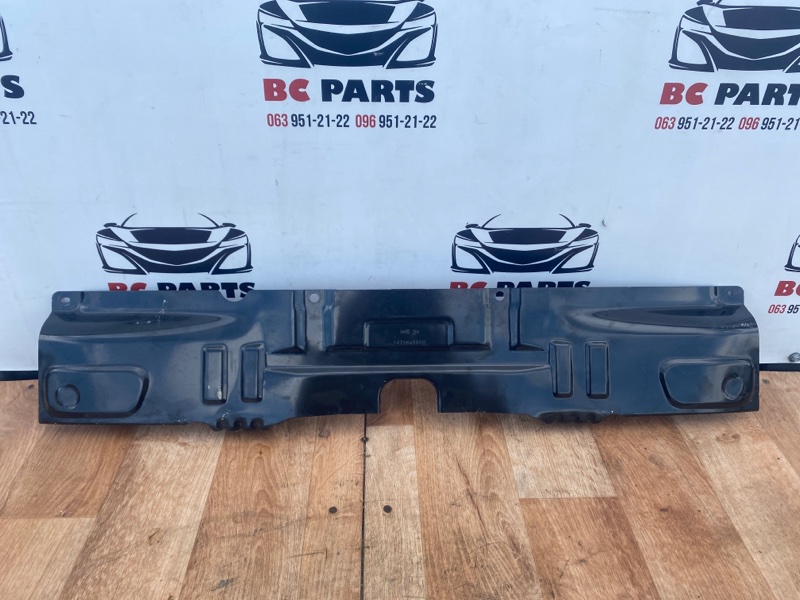 Крепление бампера заднее Nissan Rogue 2020 T33 2.5 747986RR0H