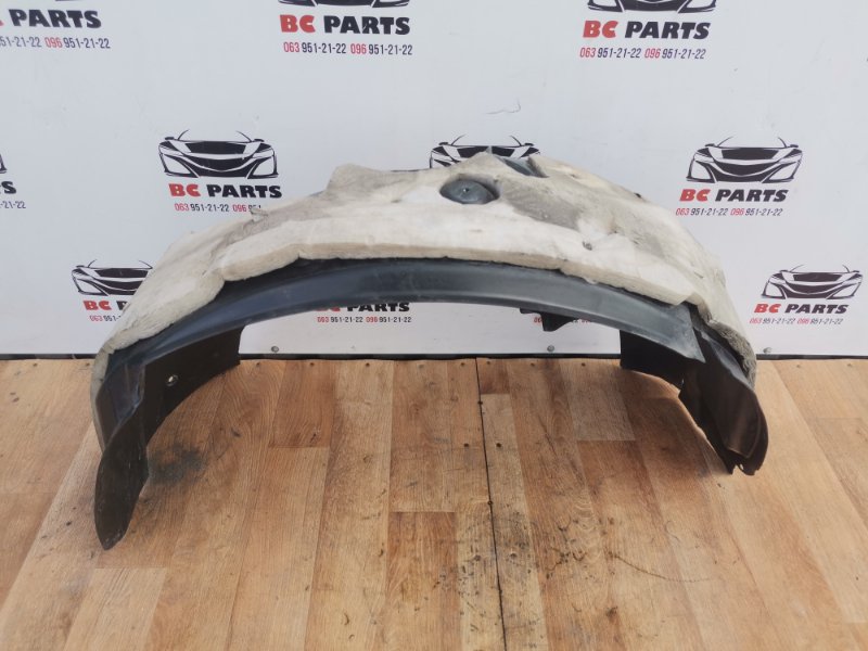 Подкрылок передний правый Ford Fusion 2012-2016 DS73A16114AH Б/У