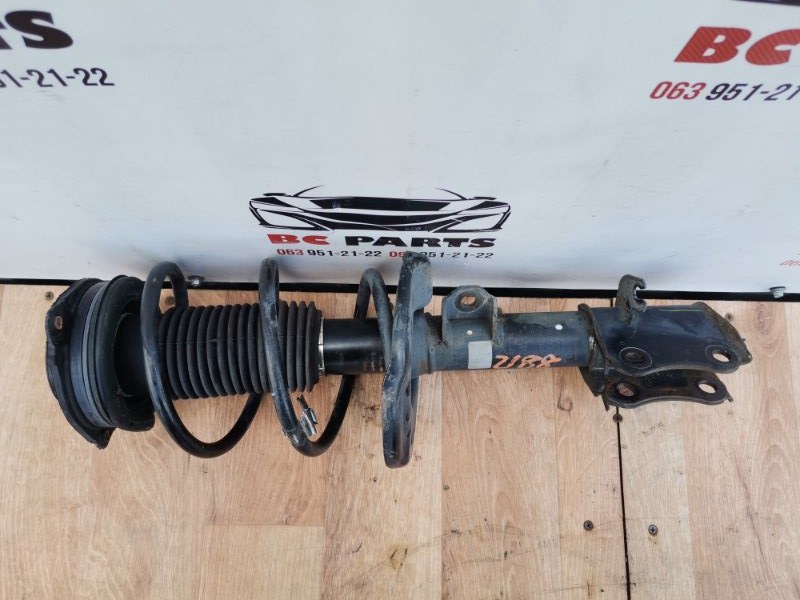 Стойка подвески передняя левая Sentra 2012-2019 B17 1.8