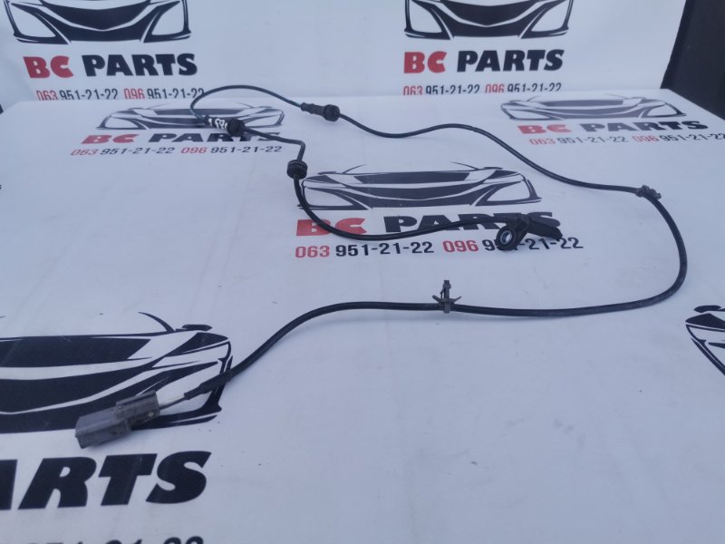 Датчик ABS передний Nissan Sentra 2012-2019 B17 1.8 479103DA0A Б/У