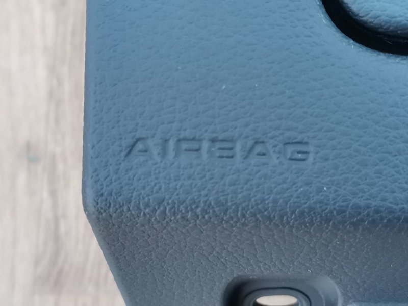 Накладка на торпедо Q3 2020 83A