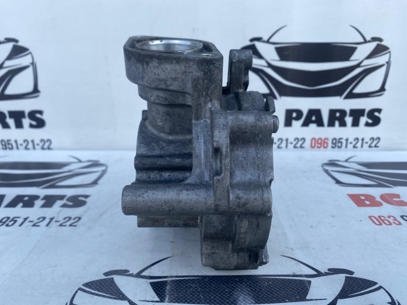 Вакуумный насос Q3 2019-2023 83A 2.0