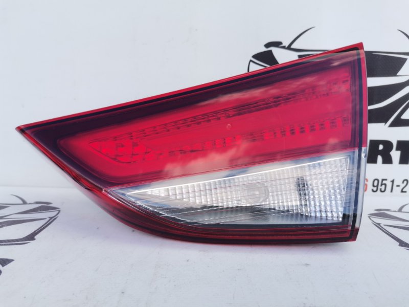 Фонарь задний внутренний задний правый Hyundai ELANTRA 2010-2015 MD 1.8 924043Y500 Б/У