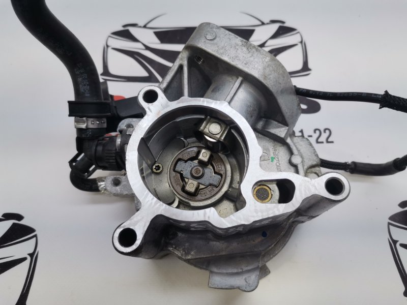 Вакуумный насос Audi Q5 80A 2.0