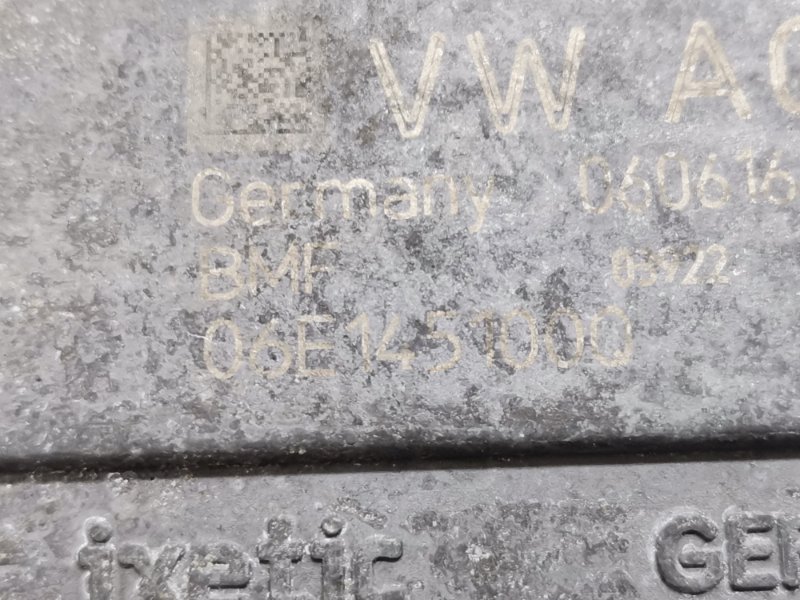 Вакуумный насос Q7 2016-2020 4M 3.0