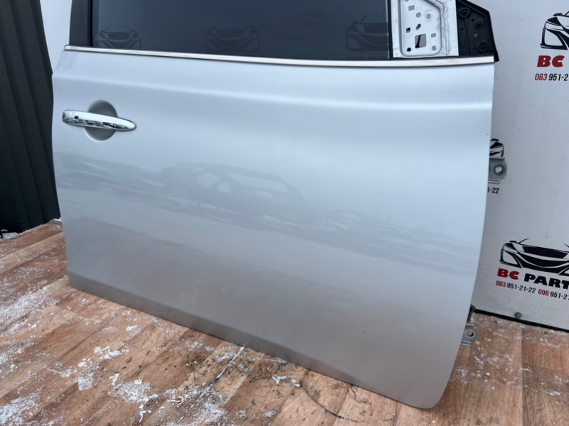Дверь боковая передняя правая Sentra 2012-2019 B17 1.8