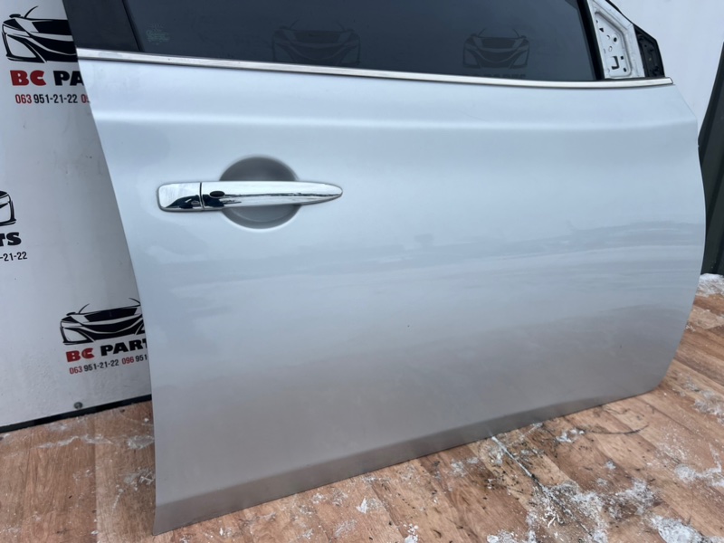 Дверь боковая передняя правая Sentra 2012-2019 B17 1.8