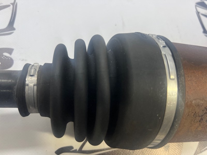 Привод ( полуось) передний левый QX60 2012-2021 3.5