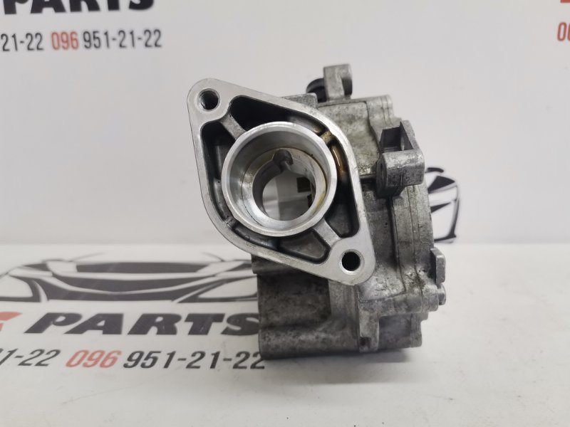 Вакуумный насос Audi Q3 83A 2.0