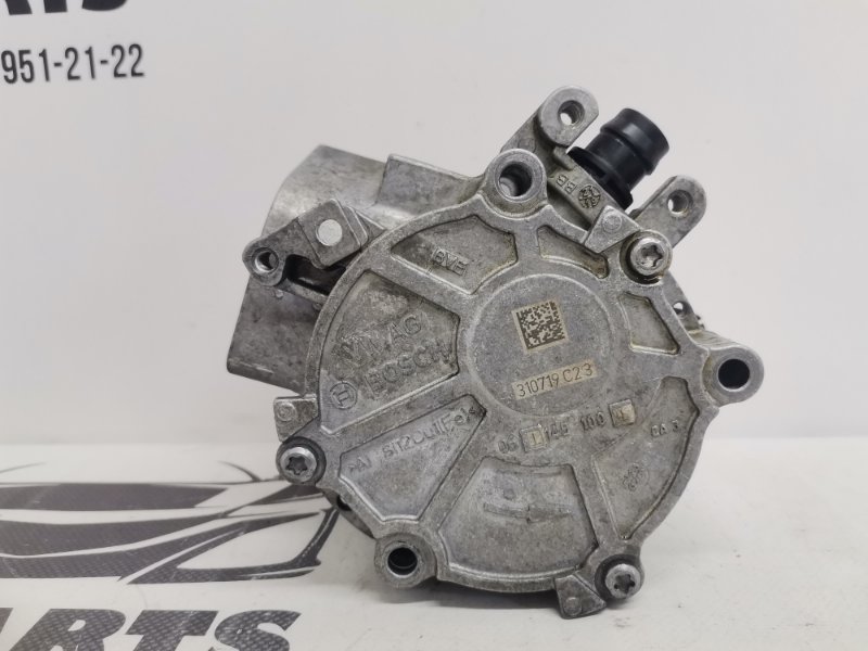 Вакуумный насос Q3 2019-2023 83A 2.0