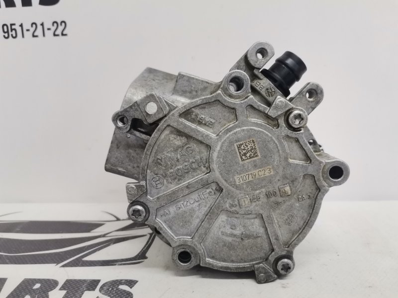 Вакуумный насос Q3 2019-2023 83A 2.0