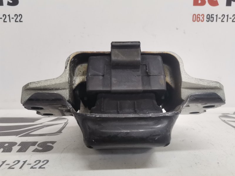 Подушка АКПП Passat 2011-2015 B7 1.8