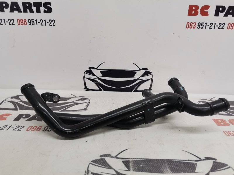 Патрубок системы охлаждения Volkswagen Passat 2011-2015 B7 1.8 5C0121064H Б/У