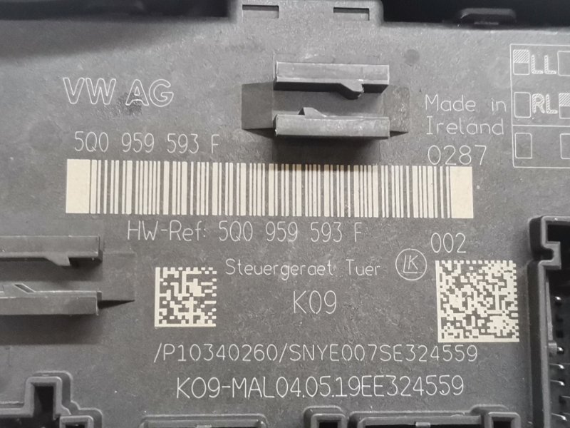 Блок управления дверьми Audi Q3 2019-2023 83A 2.0 5Q0959593F Б/У